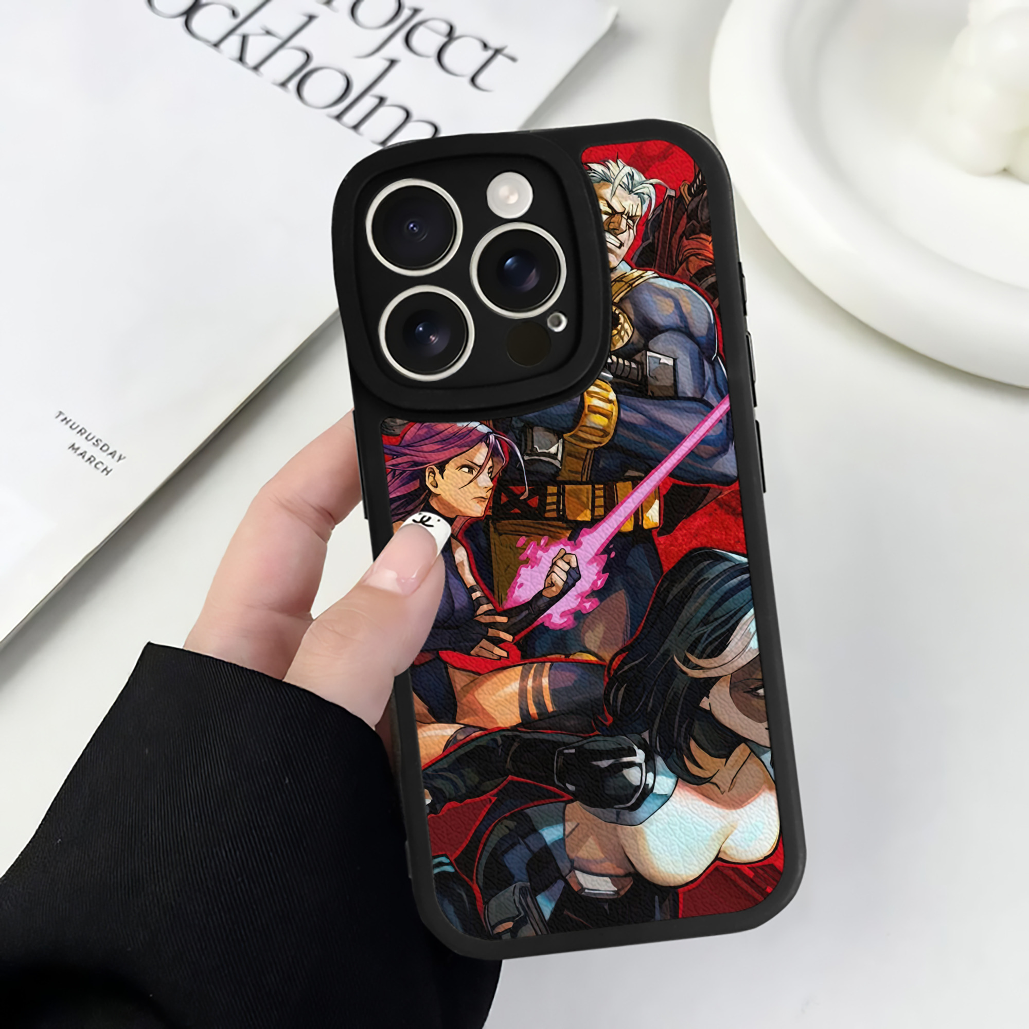 （画像用） Deadpool デッドプール 【iPhone 16シリーズ対応】シリコンスマホケース（レザー調） 材質：シリコン